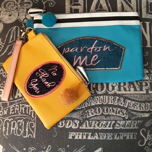 COLORFUL WRISTLET BAG SET